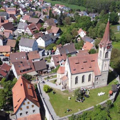 Jakobuskirche Und Kirchgarten Von Oben